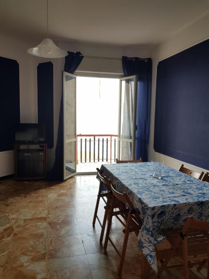 Sapore Di Sale Apartamento Imperia Exterior foto